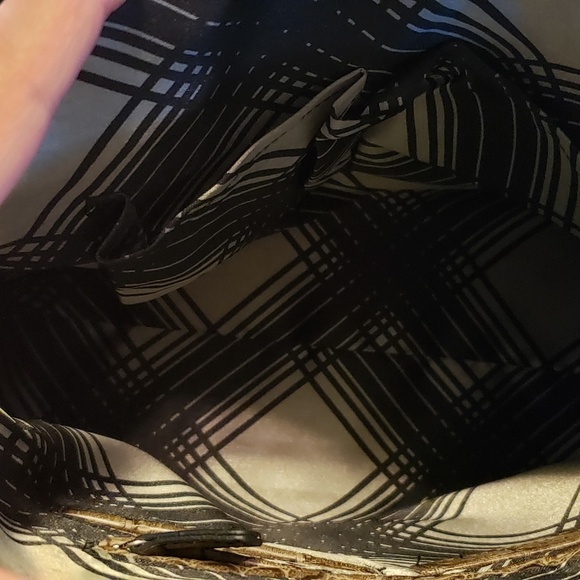 New London Fog bag - Picture 5 of 5